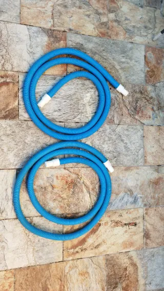 Depuradora de piscina con manguera