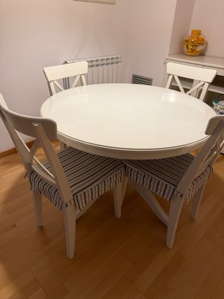 Mesa redonda extensible IKEA LIATORP 110-155cm