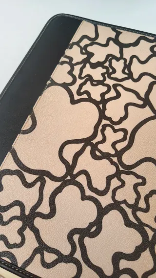 Portadocumentos Tous Beige y Negro