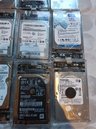 Lote Discos Duros Externos 1TB de 2.5" - USB 3.0