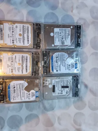 Lote Discos Duros Externos 1TB de 2.5" - USB 3.0