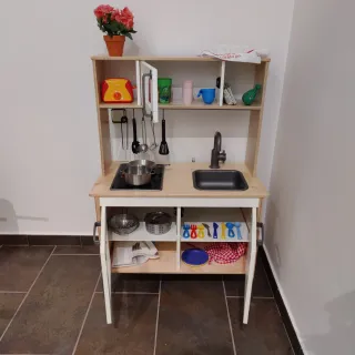 Cucina in legno per bambini