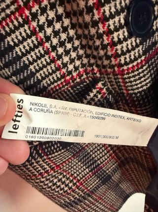 Abrigo cruzado Lefties cuadros azul y rojo Talla M
