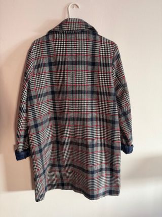 Abrigo cruzado Lefties cuadros azul y rojo Talla M