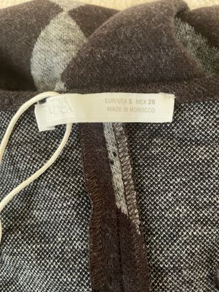 Vestido de punto Zara con rombos