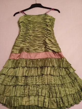 Vestido de fiesta verde