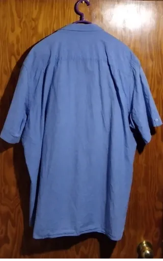 Camisas Dustin grandes 2x8€