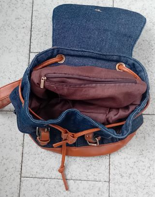 Mochila vaquera azul y marrón