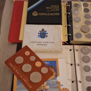 Lote monedas y billetes de coleccion