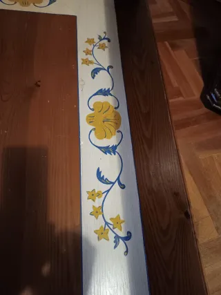 Mesa de centro madera decorada