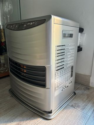 Estufa parafina Toyotomi