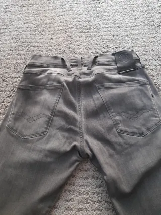Pantalón vaquero Replay gris talla 29