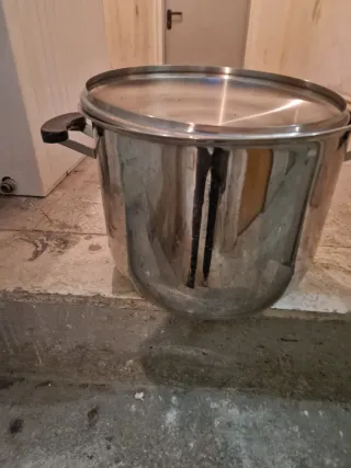 Pentola LMC in acciaio inox18/10 capacita 15 lt