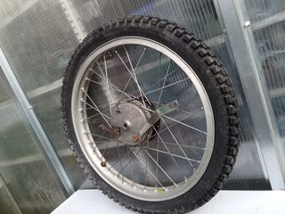 Rueda Bultaco Sherpa 250cc Mod 49