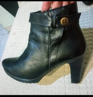 Botines Nature Talla 38 Negro