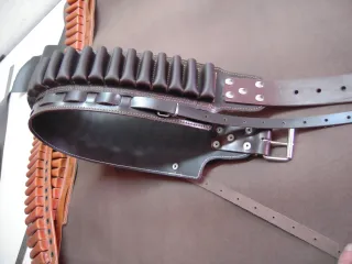 Canana de cuero para cartuchos