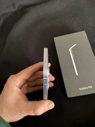 Samsung Galaxy S25 256GB 12GB RAM