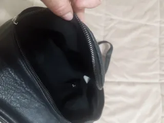 Zainetto nero con doppia zip