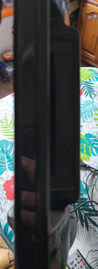 TV OKI 22 HDMI TDT con lector CD/DVD