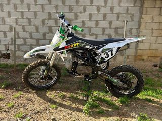 Pit bike MTR 125 4 tiempos (precio algo negociable
