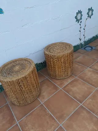 Juego de 2 mesas auxiliares de ratán