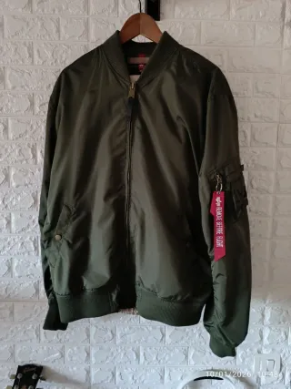 Chaqueta Bomber Alpha Industries MA-1 VF