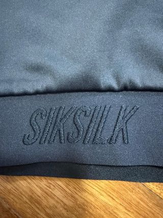Sudadera SikSilk Negra y Gris Talla M es unisex