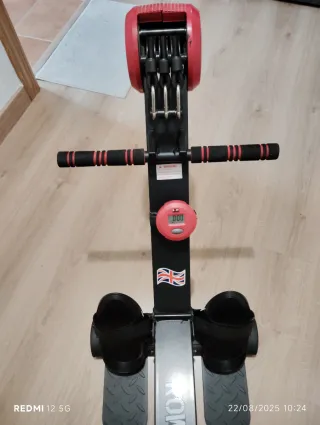 Máquina de remo multifunción plegable