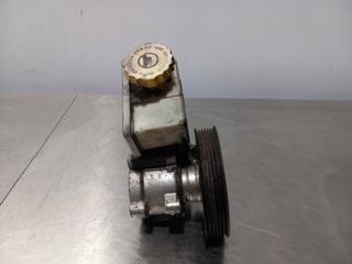 BOMBA DIRECCION JEEP CHEROKEE (KJ) G K 52088710AB