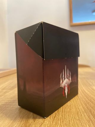 Cartas Magic Phyrexia Verdes enfundadas (con caja)