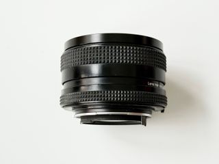 Contax Carl Zeiss Planar T* 50mm F/1.7