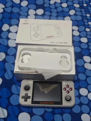 Anbernic RG350 – consola retro portátil