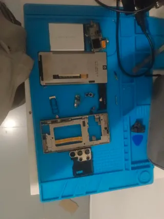 Reparación de móviles en Dos Hermanas y a distanci