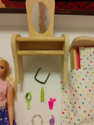 Barbie Curvy con Camera da Letto e Accessori
