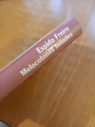 Melocotones Helados (Autores españoles e ibero...