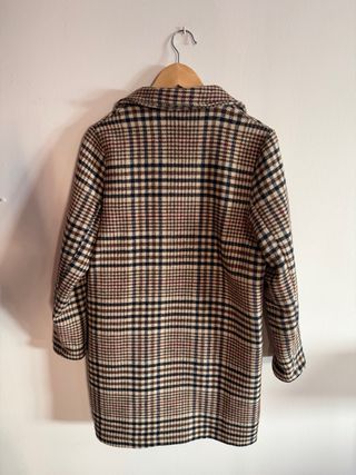 Abrigo cuadros largo