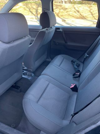 Volkswagen Polo 2004