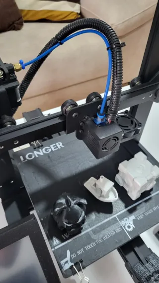 Longer LK4 PRO + Accesorios IMPRESORA 3D