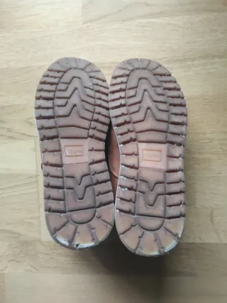 Botín chico marrón