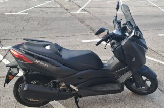 Yamaha X-MAX 300