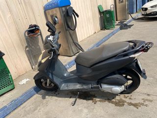 Honda Dylan 125cc Negra