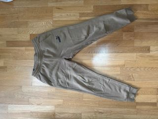 Conjunto chándal Puma.