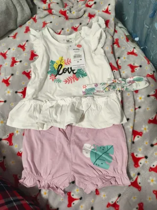 Completo bambina 98 cm