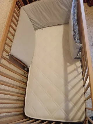 Cuna madera bebé 120x60x80cm, colchón y cambiador