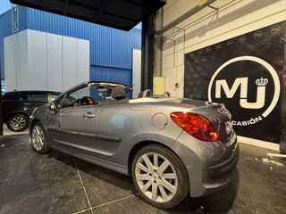 Peugeot 207 CC 1.6 HDi 16v Sport