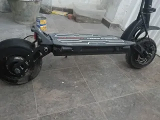 Vendo el patinete esta nuevo 622653255