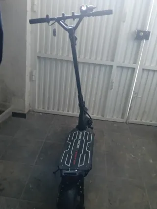 Vendo el patinete esta nuevo 622653255