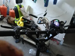 Vendo el patinete esta nuevo 622653255