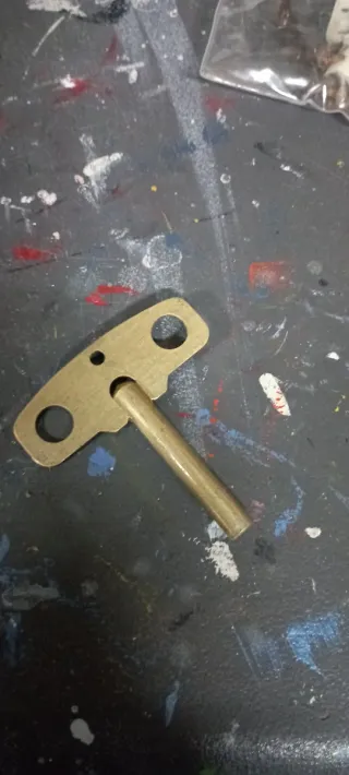 Orologio a pendolo con design tattoo