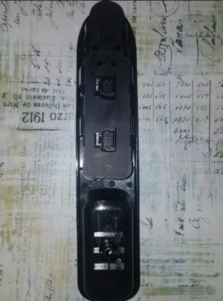 Interruptor Elevalunas Peugeot